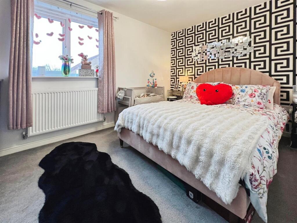 Additional image 12 of Blackthorne Close, Bradford, BD2 3DZ