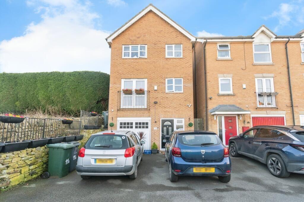 Hay Croft, Thackley,