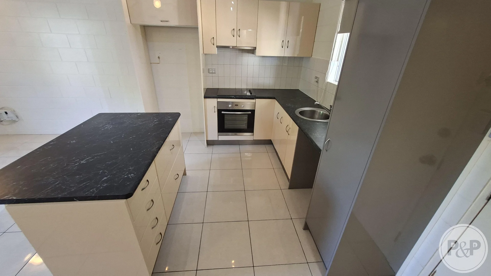 Additional image 4 of 3/121 Eyre Street, North Ward QLD 4810