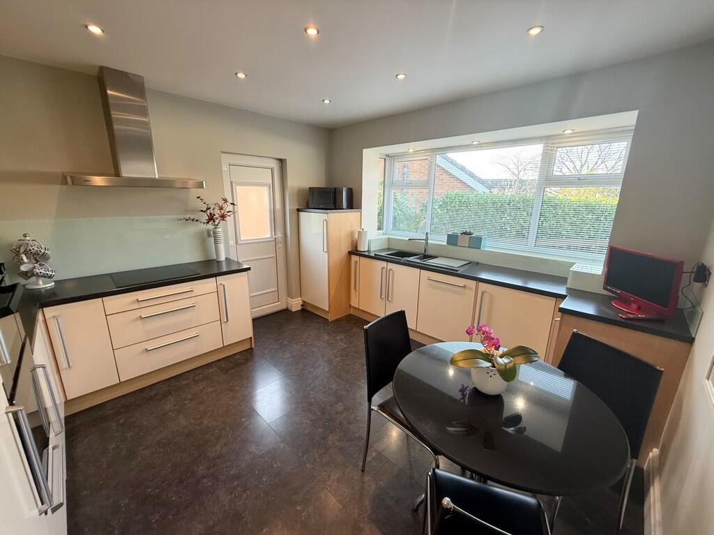 Additional image 5 of Barnfield Avenue, Worsthorne, Burnley