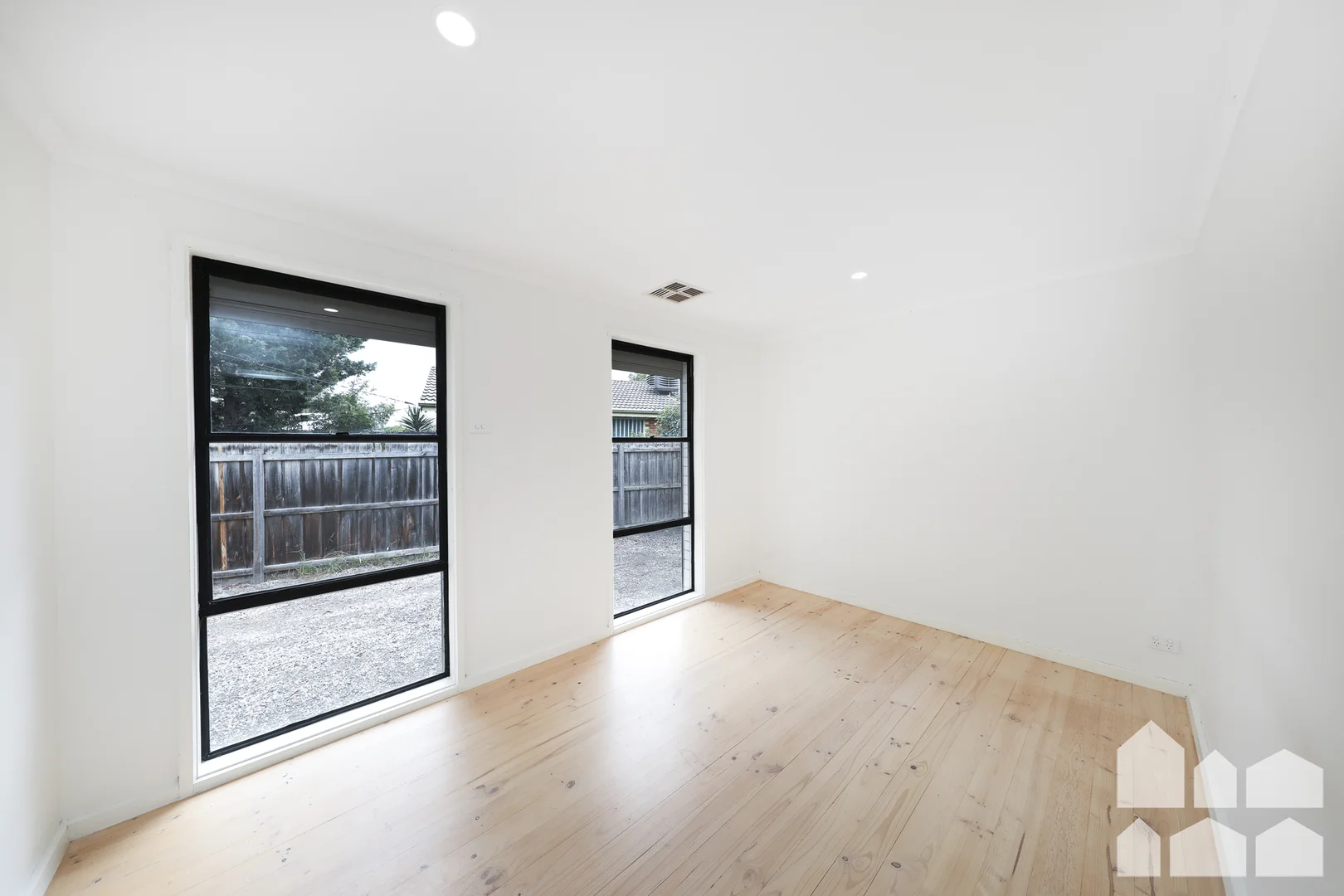 Additional image 8 of 11a Valentine Crescent, Sunshine West VIC 3020