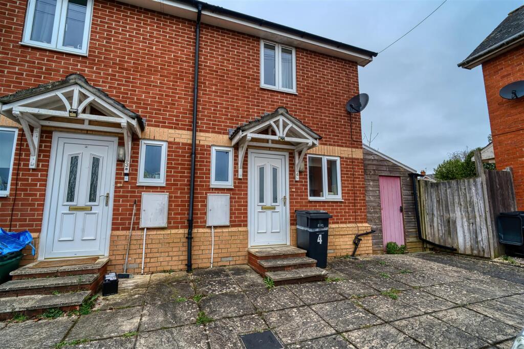 Truman Terrace,  Henstridge