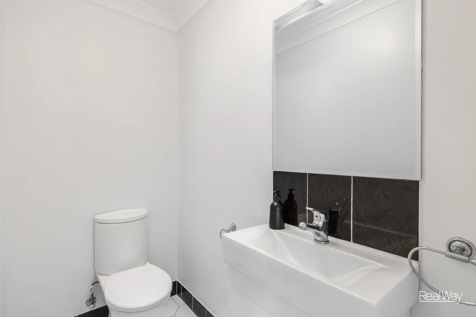 Additional image 12 of 20 Beer Court, Kearneys Spring QLD 4350