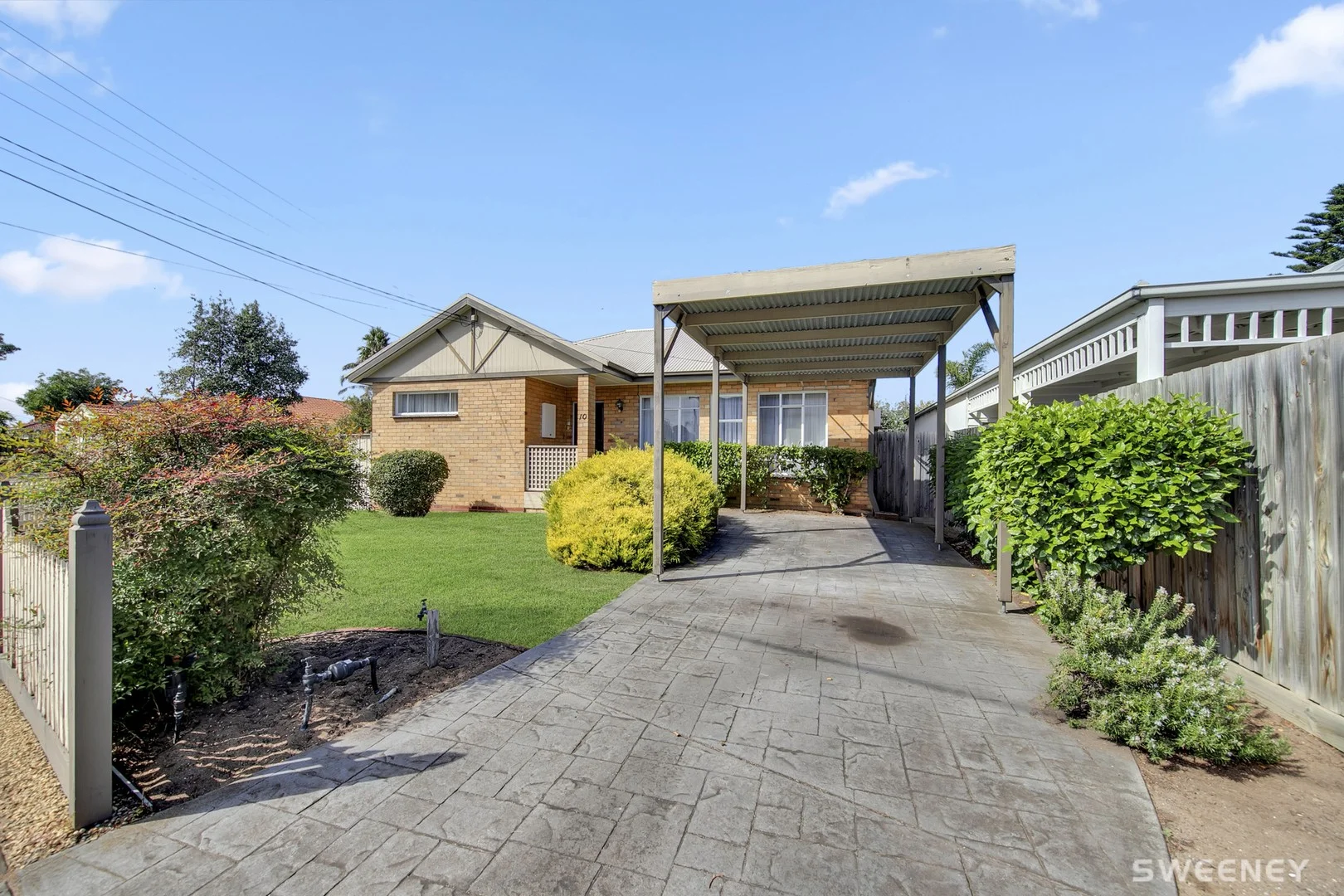 10 Myrtle Grove, Altona VIC 3018