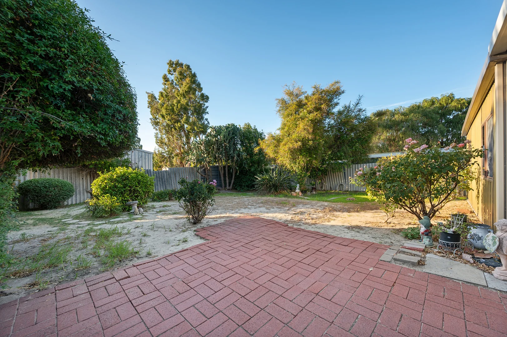 Additional image 16 of 5 Grasmere Place, Kelmscott WA 6111