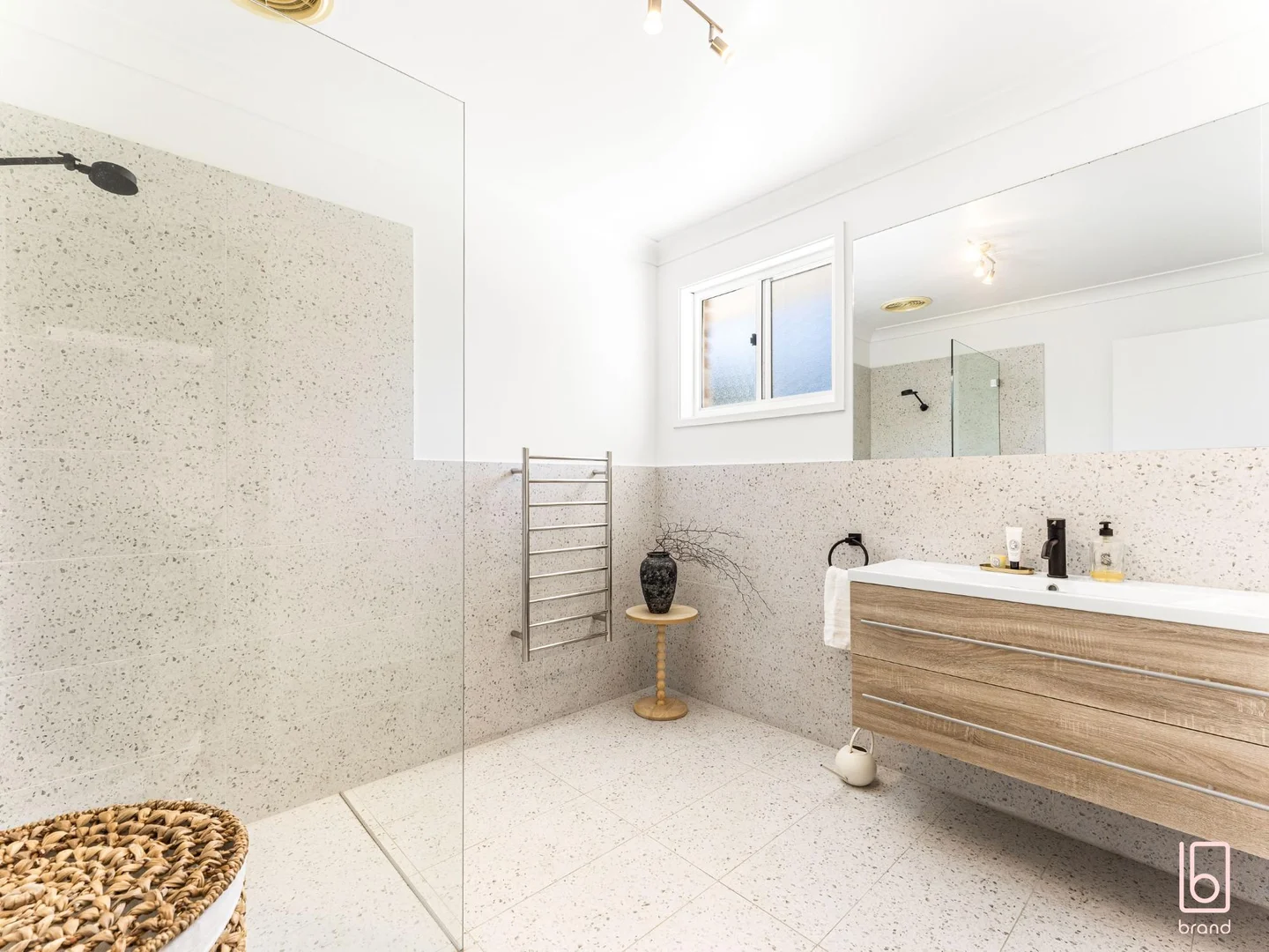 Additional image 20 of 107 Budgewoi Road, Noraville NSW 2263