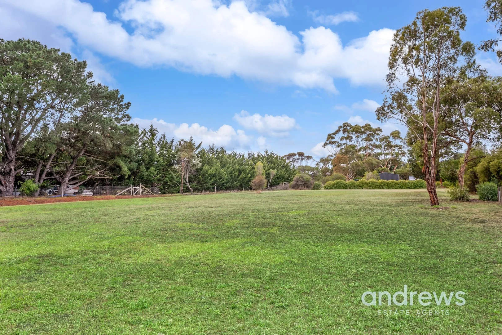 Additional image 11 of 2/12 Broom Road, Lethbridge VIC 3332