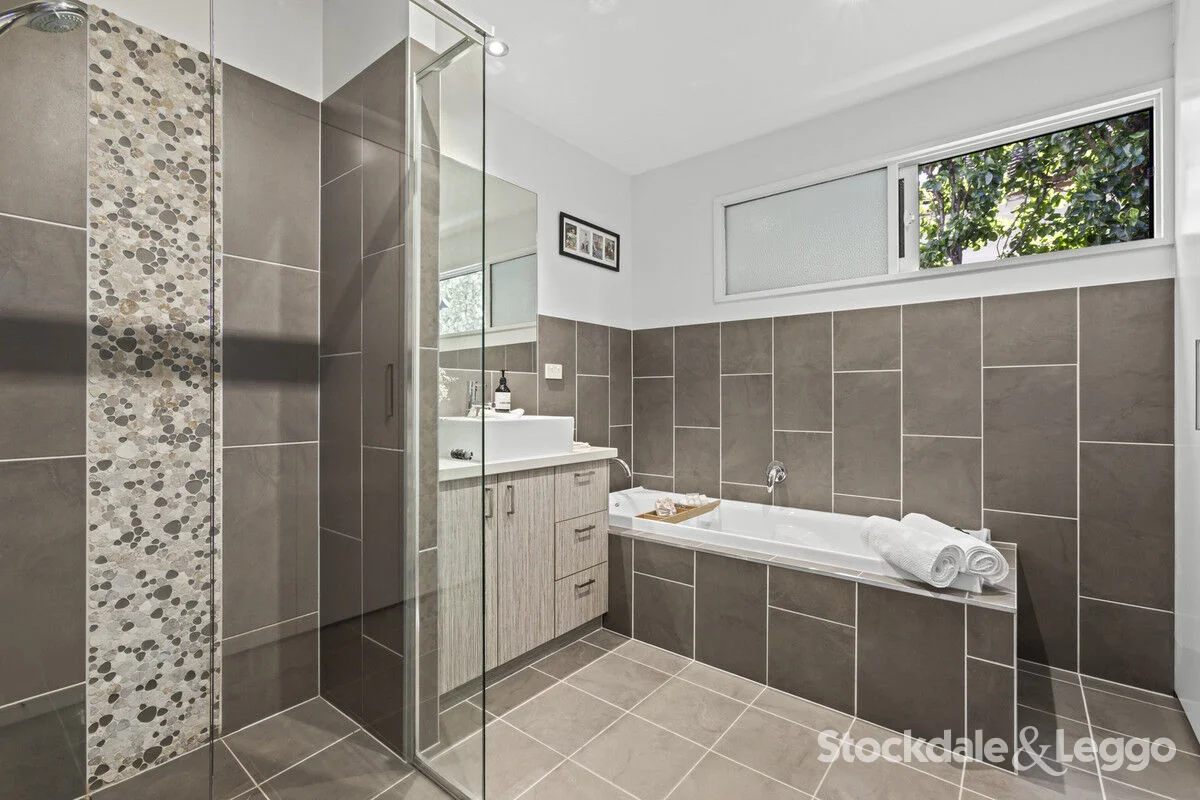 Additional image 16 of 120 Garden Street, Geelong VIC 3220