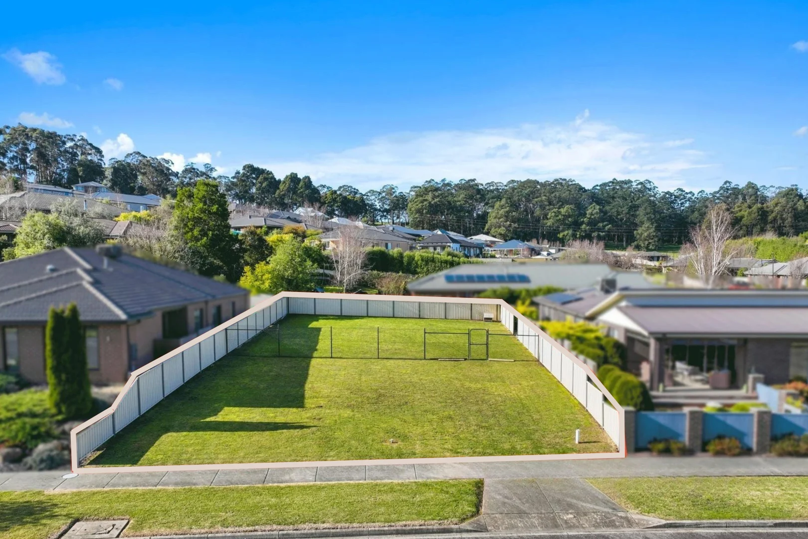 26 Waterside Drive, Drouin VIC 3818 photo 4