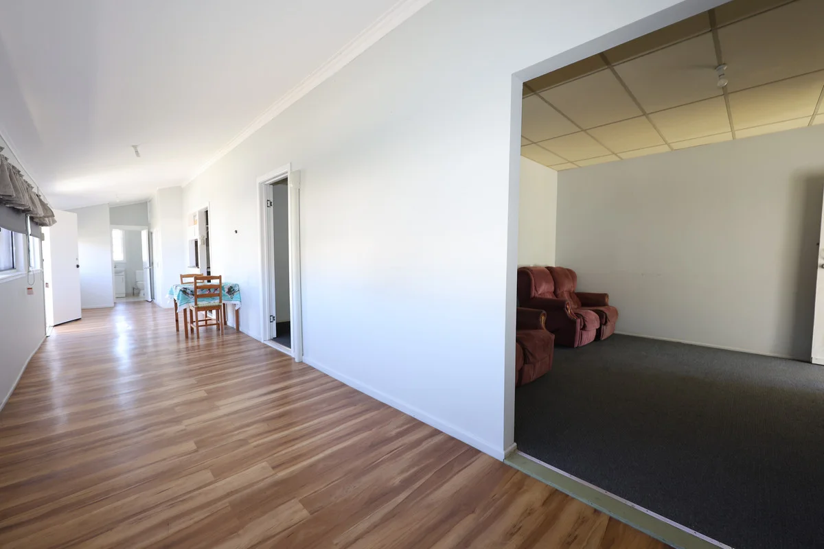 Additional image 27 of 402 Campbell Street, Depot Hill QLD 4700