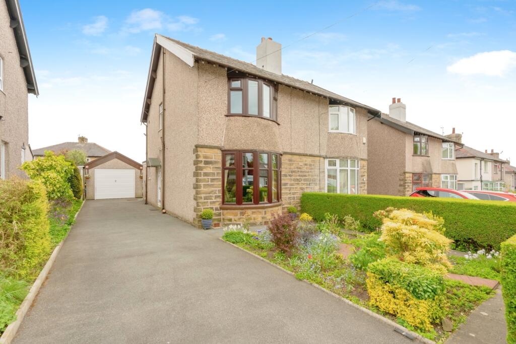 Barkerhouse Road, Nelson, Lancashire, BB9