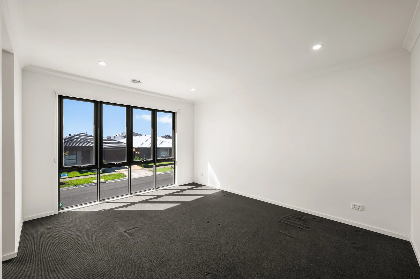 Additional image 5 of 42 Kalbian Drive, Clyde North VIC 3978