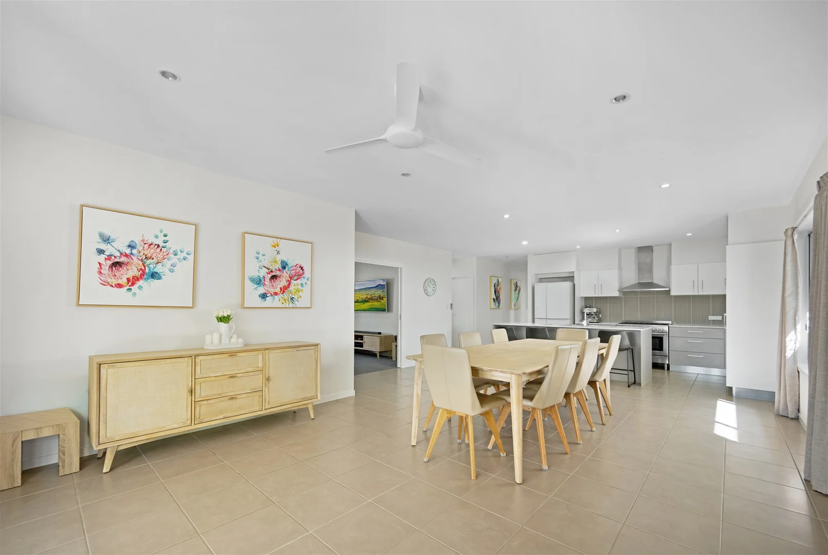 Additional image 8 of 60 Iris Road, Kirkwood QLD 4680