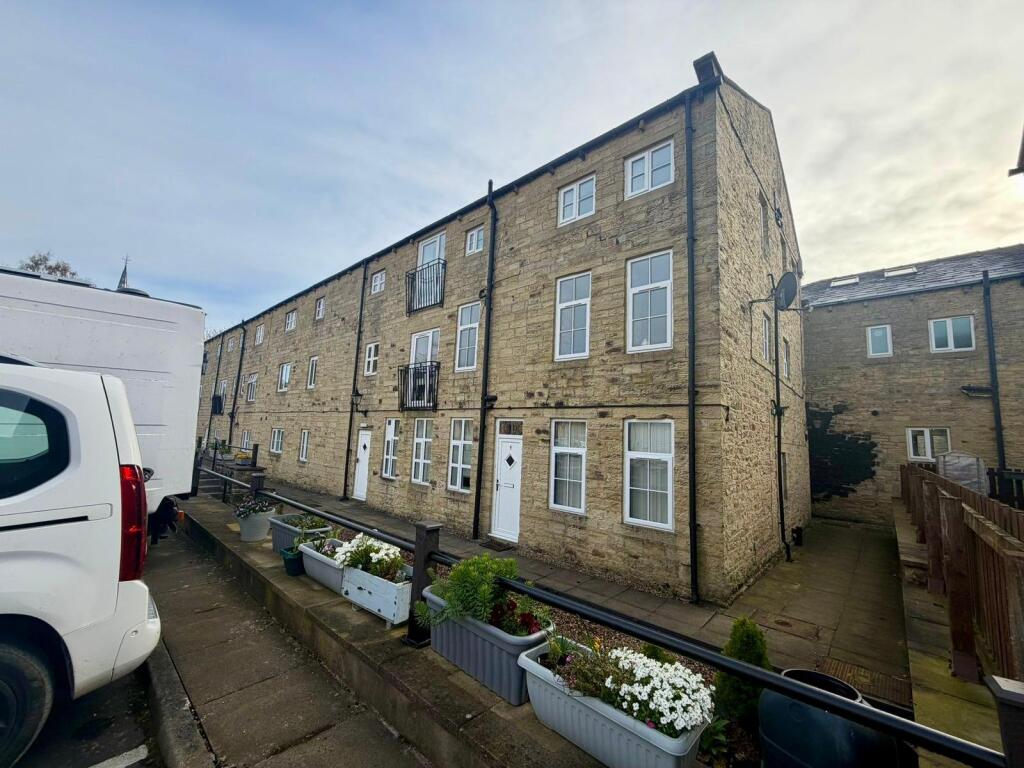 Nicolsons Place, Silsden, Keighley, West Yorkshire, BD20