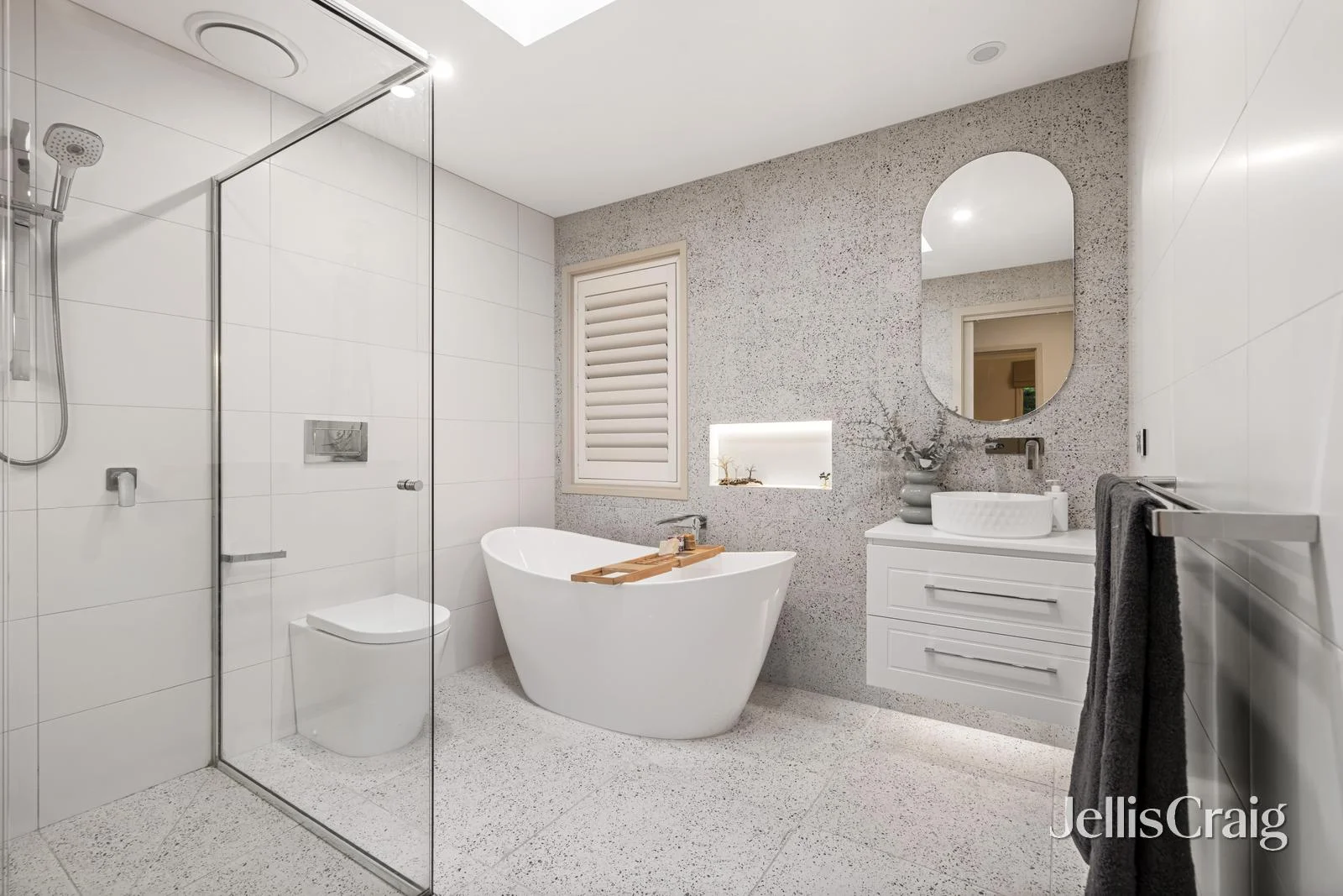 Additional image 12 of 70 Geoffrey Drive, Kilsyth VIC 3137