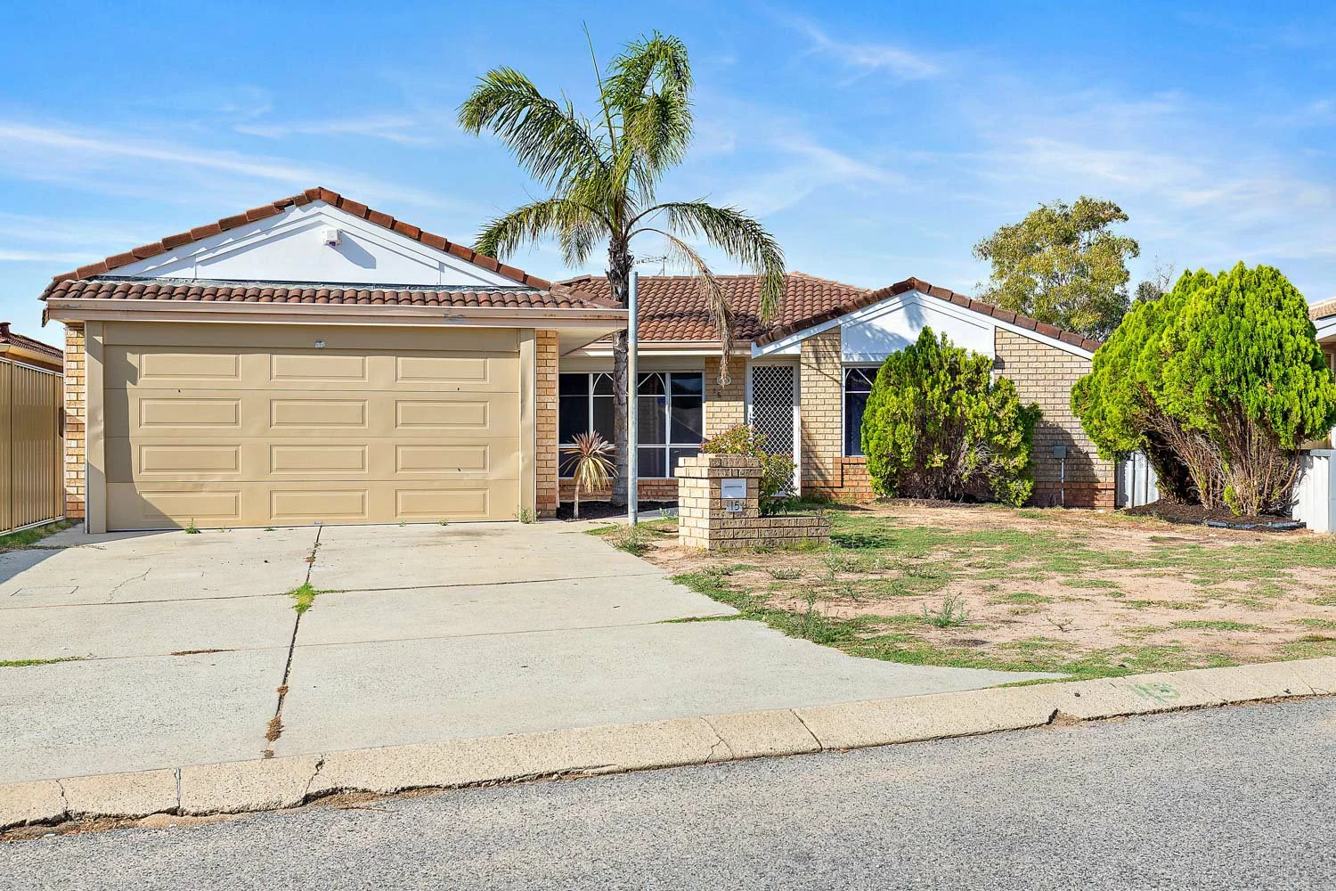 15 Orania mews, Warnbro WA 6169