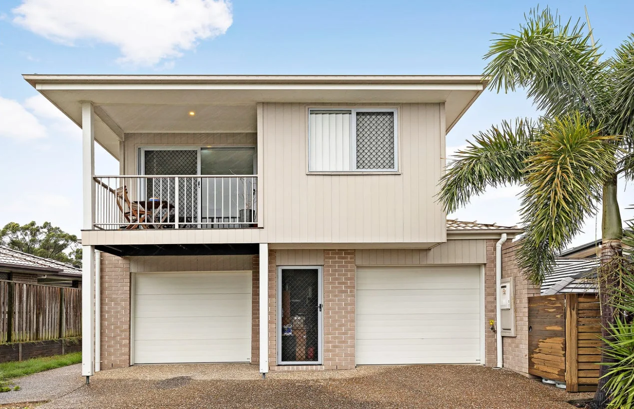 2/4 Fairy Wren Circuit, Dakabin QLD 4503