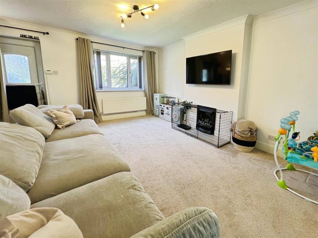 Additional image 4 of Drovers Way, Bradford, BD2 1JZ