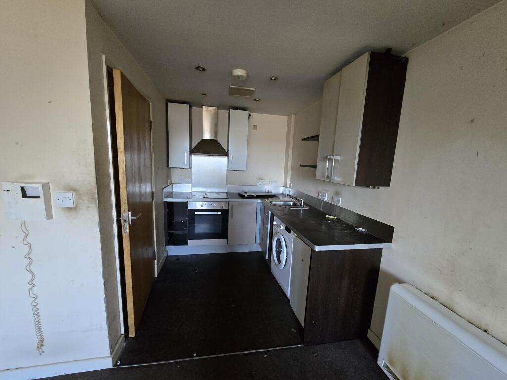 Additional image 21 of 88 Otley Road, Shipley, West Yorkshire, BD18