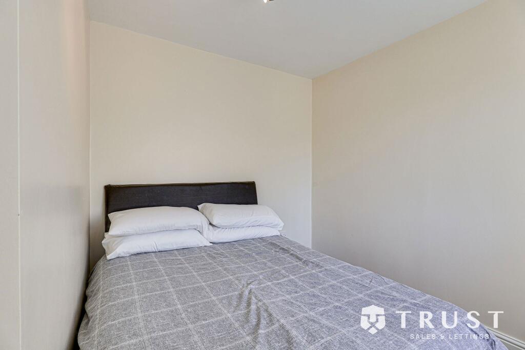 Additional image 91 of Wroe Place, Wyke, Bradford, BD12 8AB