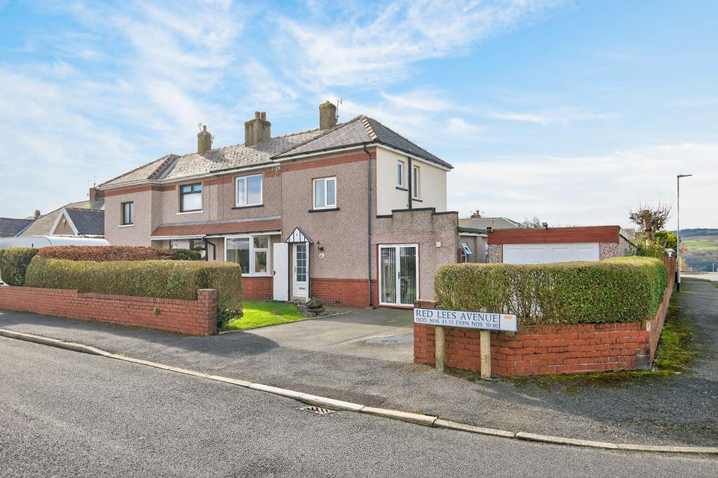 Red Lees Avenue, Burnley, BB10