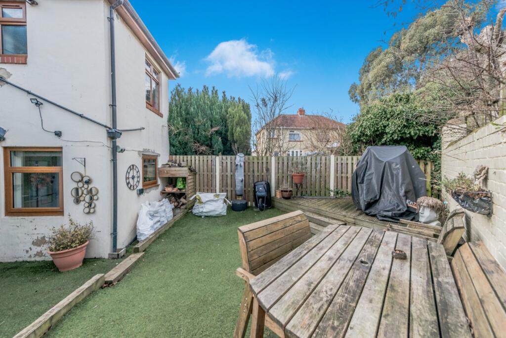 Additional image 12 of Elm Grove, Gomersal, Cleckheaton, West Yorkshire, BD19