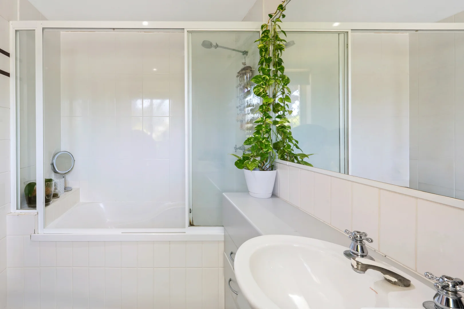 Additional image 8 of 1/32-36 Ocean Street, Mermaid Beach QLD 4218