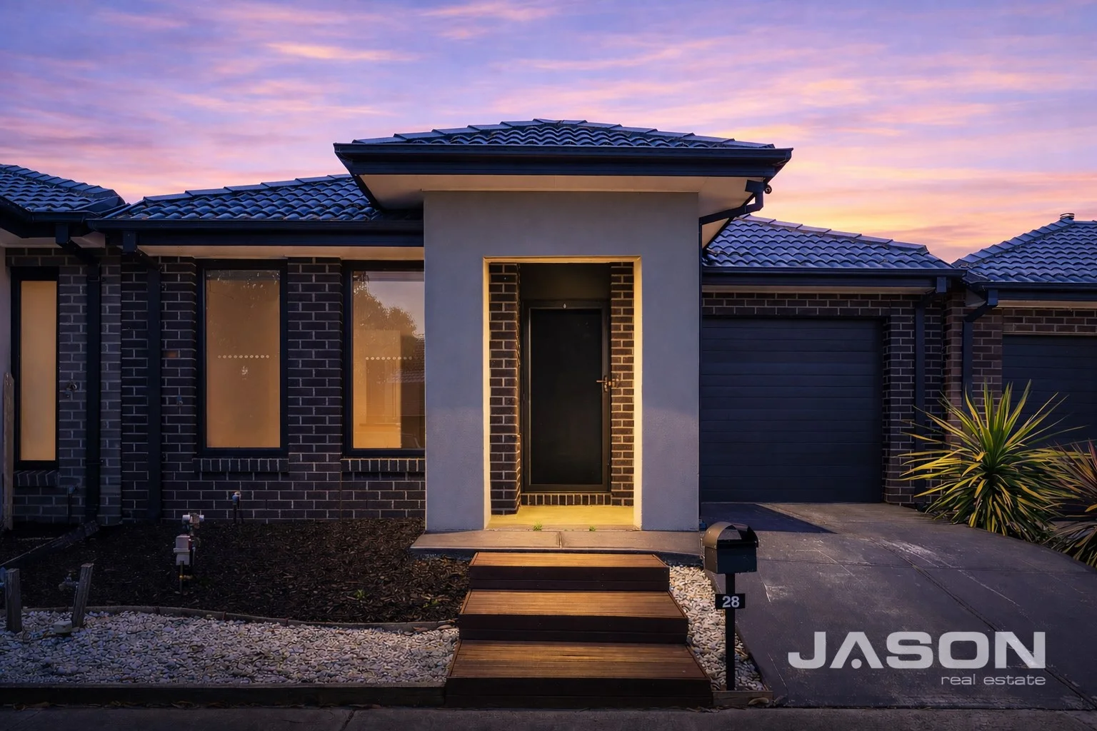 28 Eremophila Circuit, Craigieburn VIC 3064