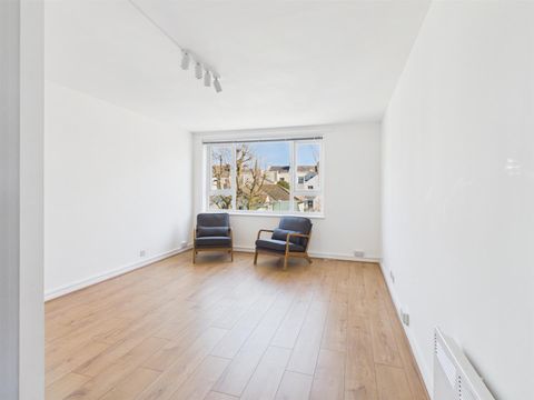 Chesham Street, Brighton BN2, Studio to rent