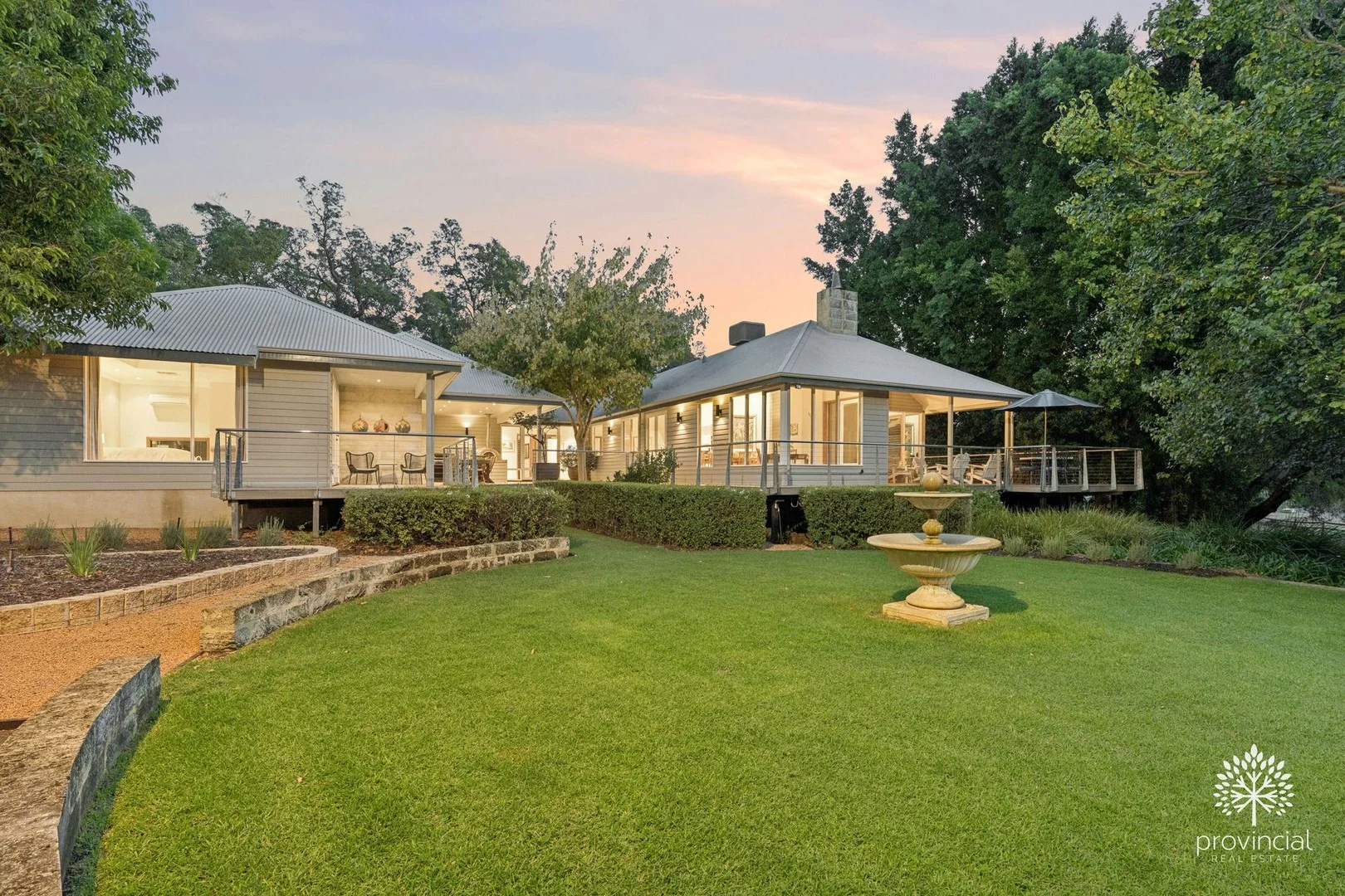 49 Gilchrist Road, Lesmurdie WA 6076