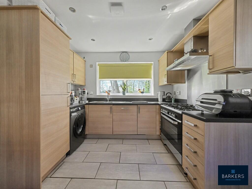 Additional image 2 of Ellison Grove, Birkenshaw