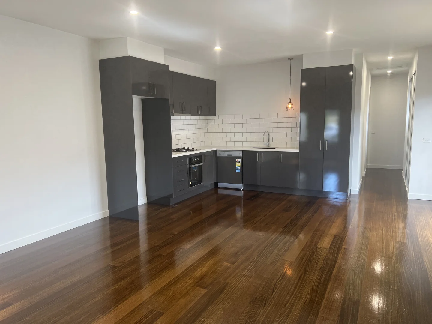 Additional image 2 of 2/24 Epsom Avenue, Epping VIC 3076