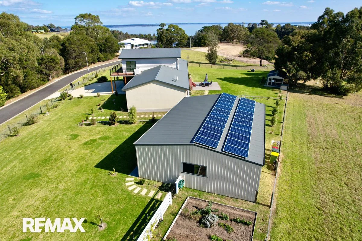 Additional image 5 of 2 Matthew Avenue, Metung VIC 3904