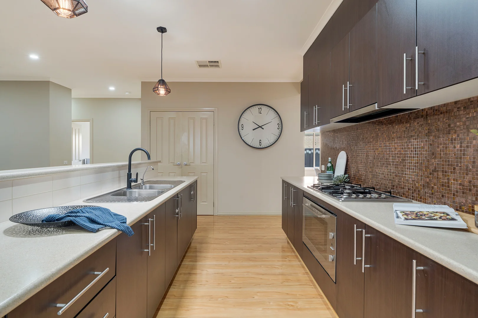 Additional image 4 of 31 Coronet Avenue, Roxburgh Park VIC 3064
