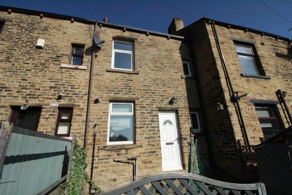 Cleckheaton Road, Low Moor, Bradford