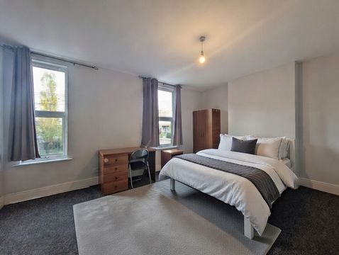 Highfield Road, Nottingham NG7