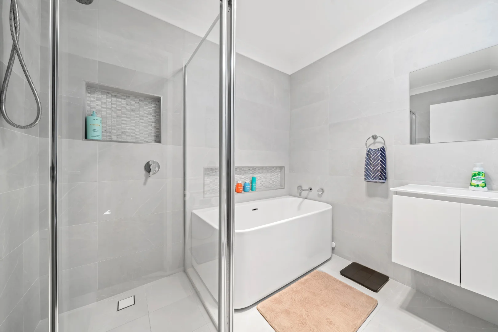 Additional image 9 of 14 Seawind Terrace, Berkeley Vale NSW 2261