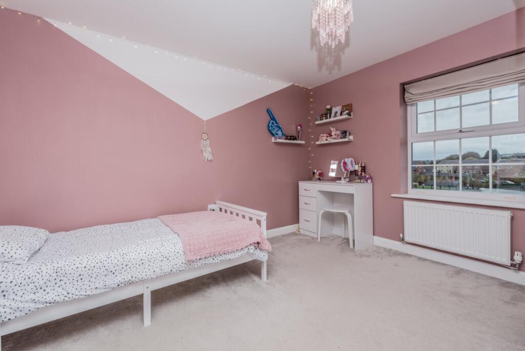 Additional image 10 of Heathfield Lane, Birkenshaw, Bradford, West Yorkshire, BD11