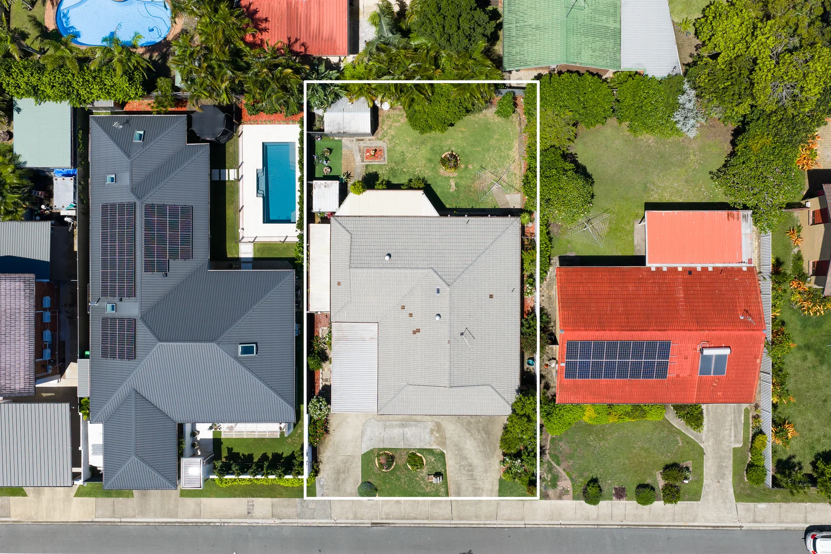 Additional image 16 of 70 Christine Avenue, Burleigh Waters QLD 4220