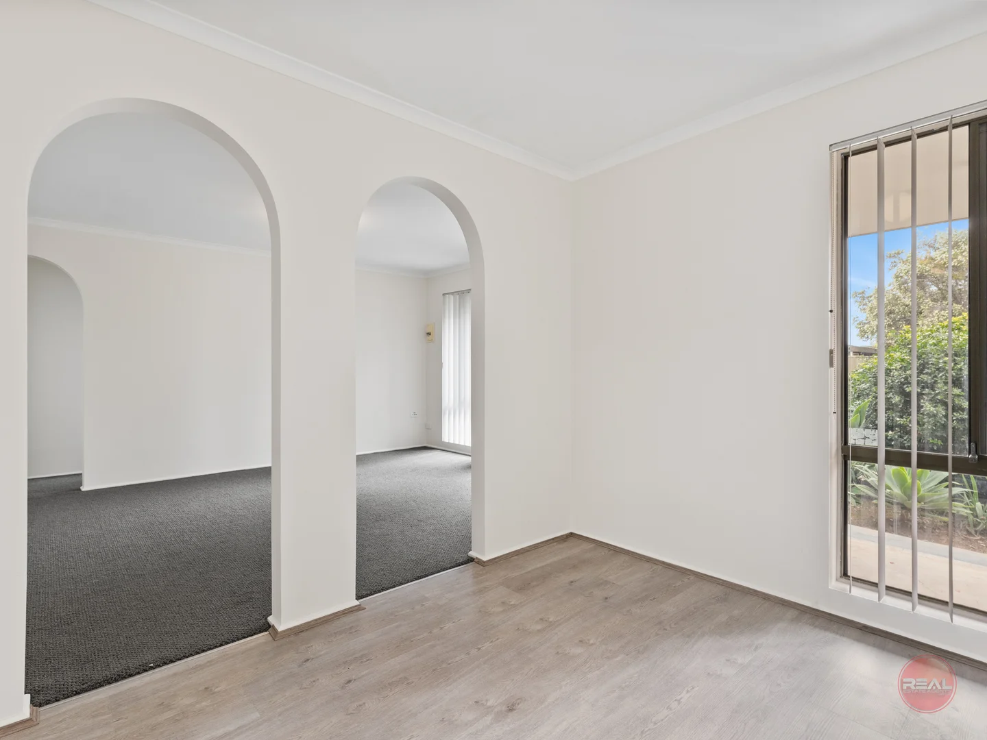 8/18 Washington Crescent, Findon SA 5023 photo 4