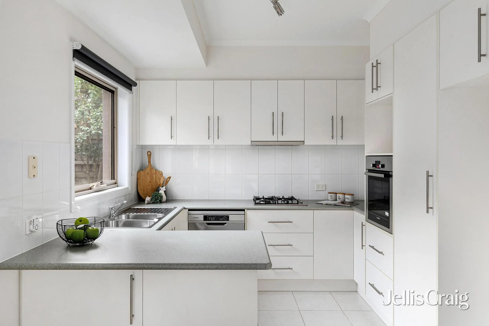 Additional image 6 of 4/129 Mountain View Road, Briar Hill VIC 3088