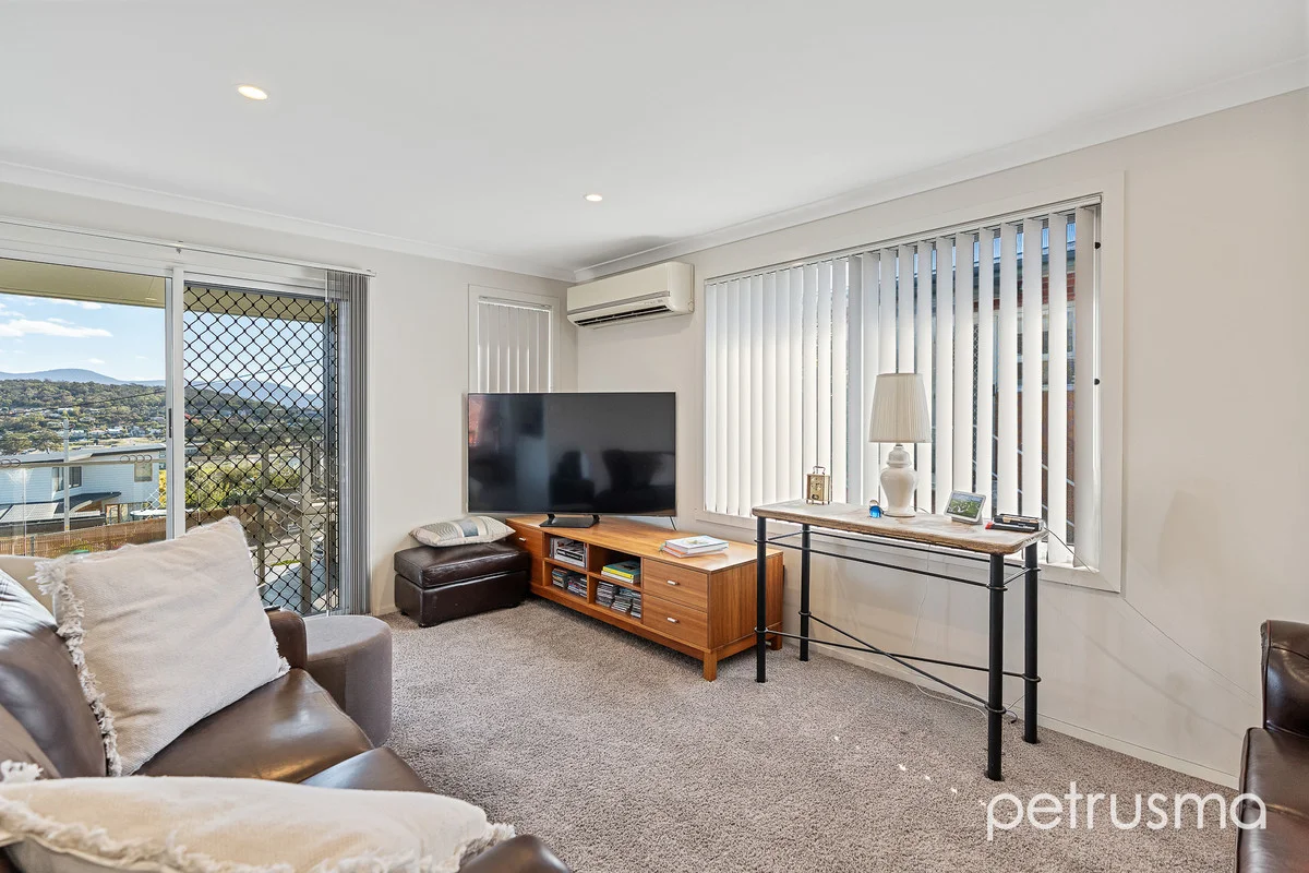 Additional image 8 of 1/12 View Street, Bellerive TAS 7018