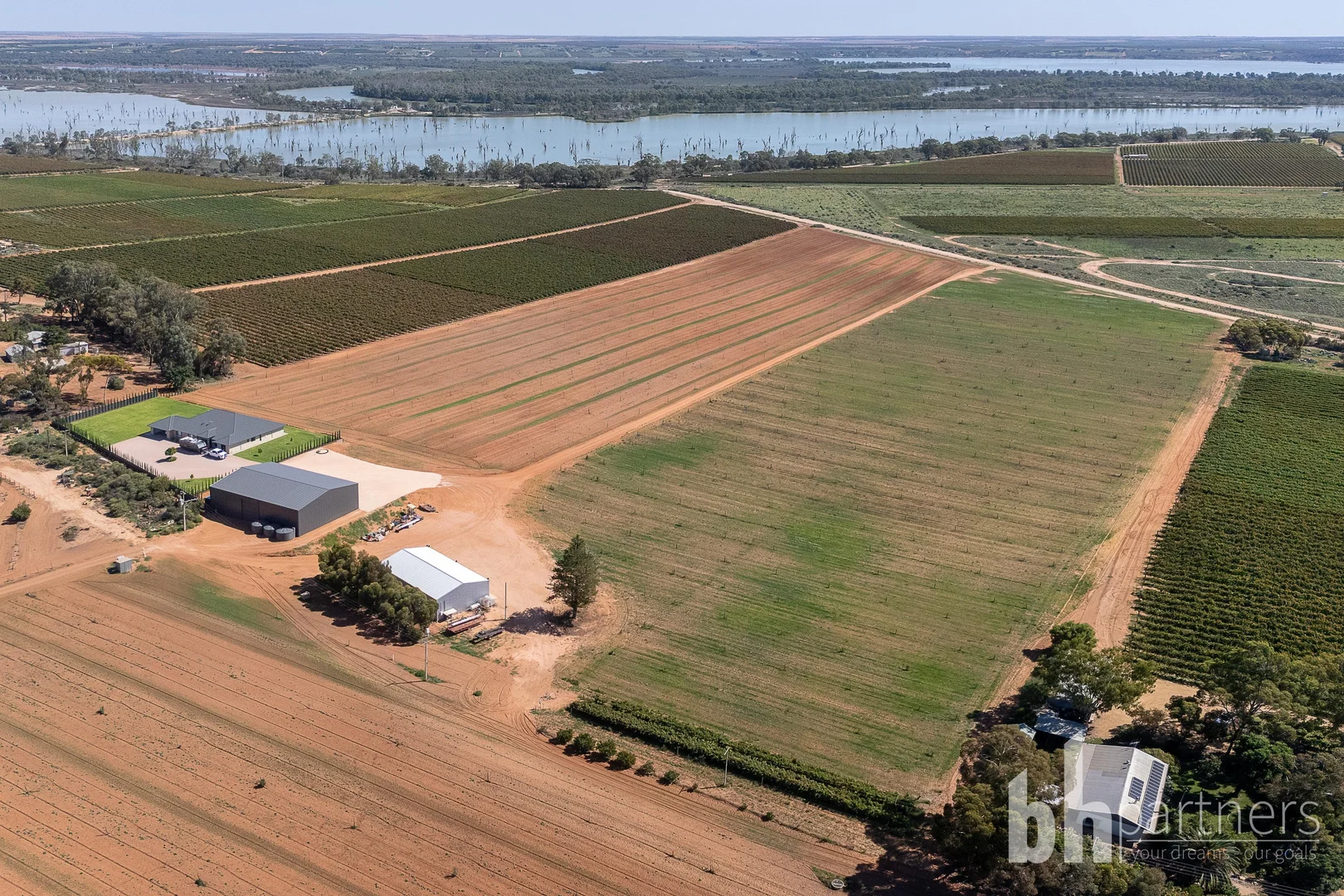 Additional image 9 of 121 Elephant Trunk Road, Barmera SA 5345