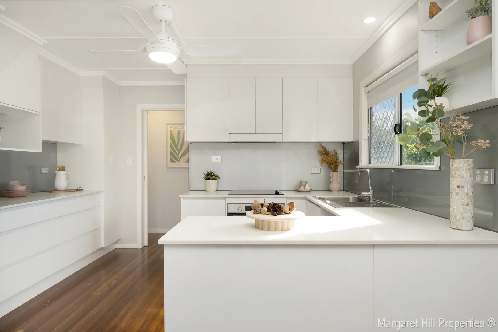 13 Brampton Avenue, Cranbrook QLD 4814 photo 2