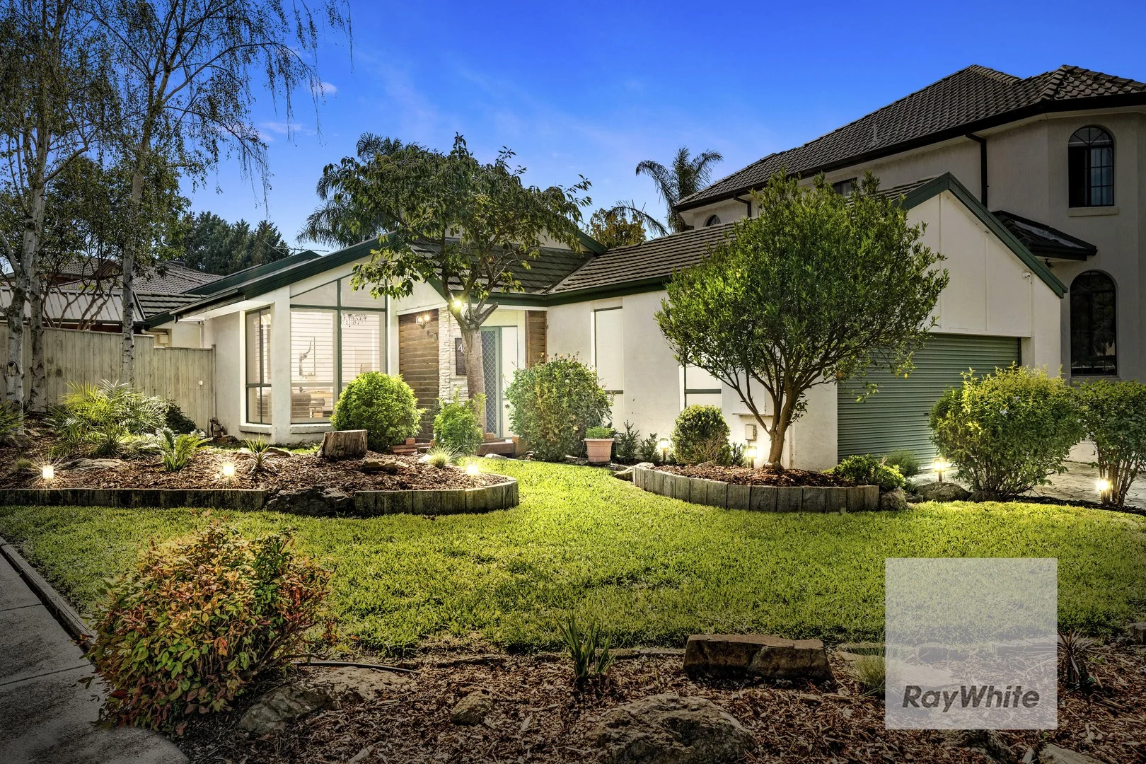 48 Grevillia Drive, Mill Park VIC 3082
