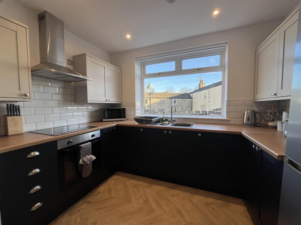 Additional image 3 of Woodside Road, Wyke, Bradford