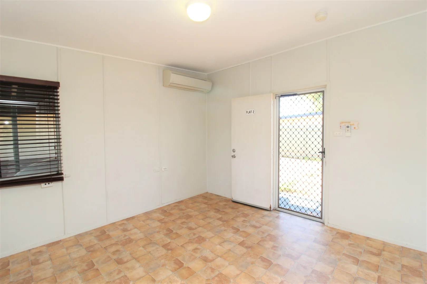 Additional image 2 of 2/35 Dempsey Street, Mount Isa QLD 4825