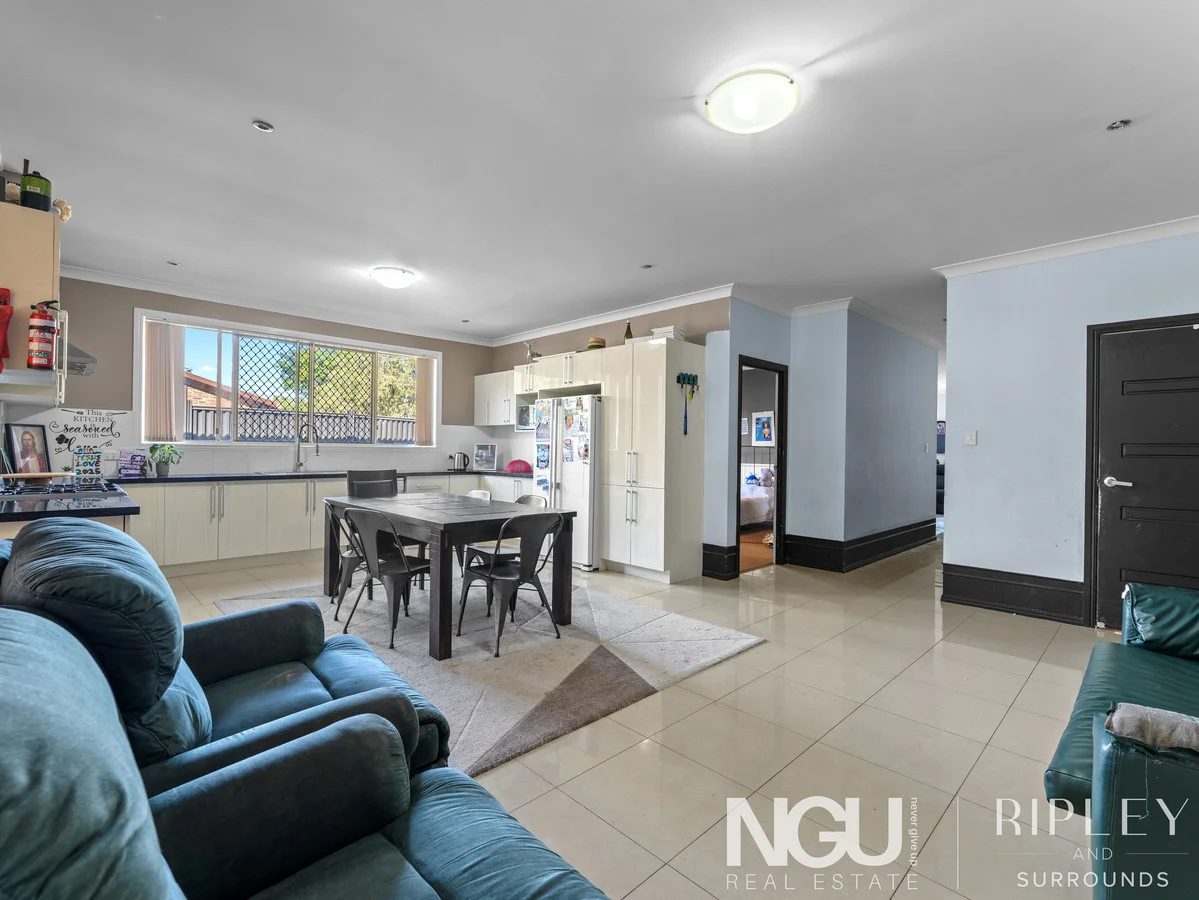Additional image 7 of 35 Johnston Street, Bellbird Park QLD 4300