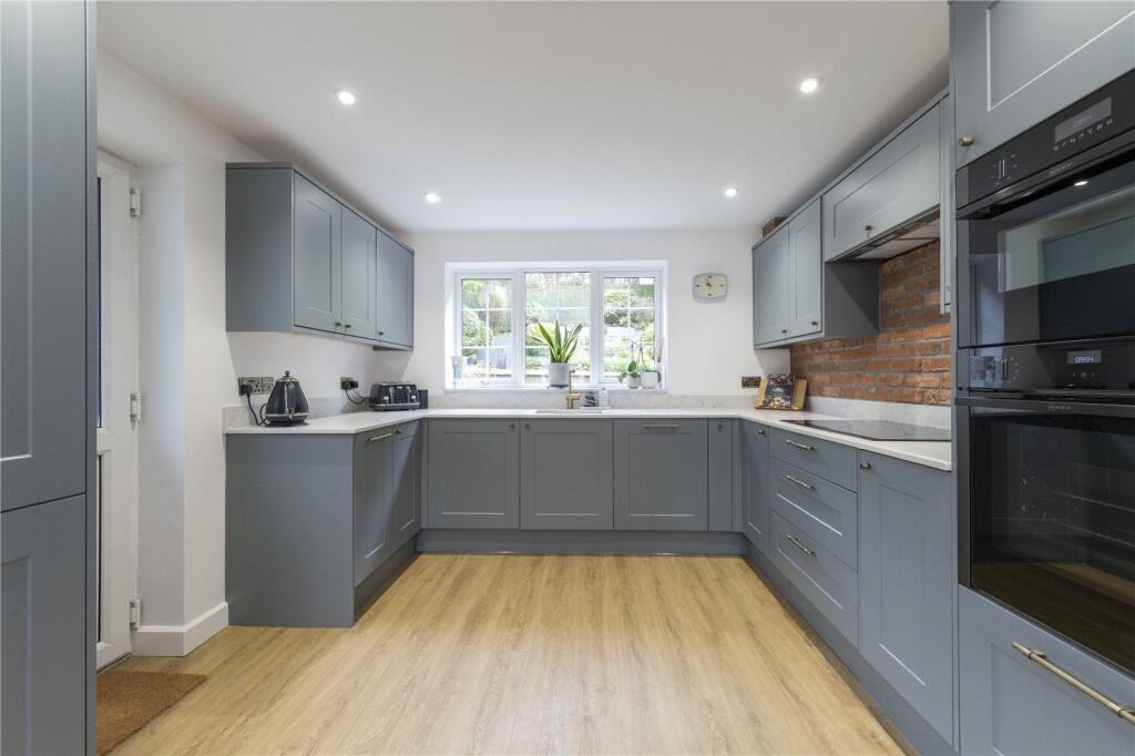 Additional image 7 of Park Road, Henstridge, Templecombe, BA8