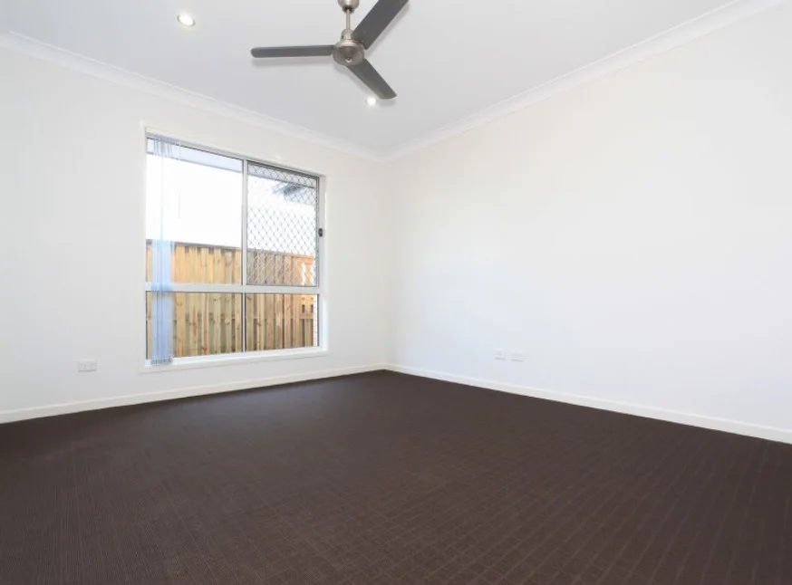 8 Mariana Court, Mango Hill QLD 4509 photo 5